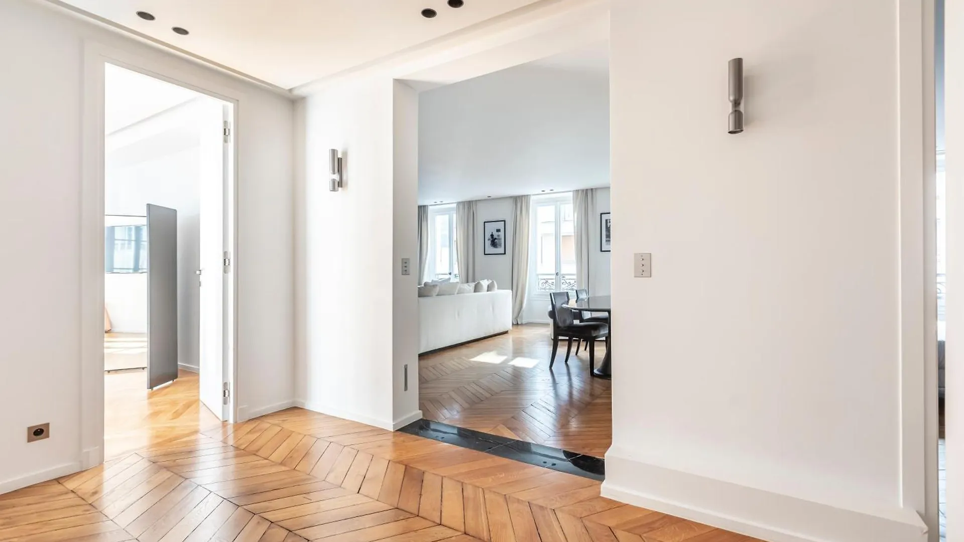 Διαμέρισμα Amazing 2bdr/6pax Next To Champs Elysees Παρίσι